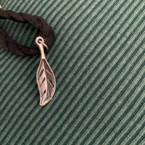 Pair of charm bracelets - Picture 5 of 8